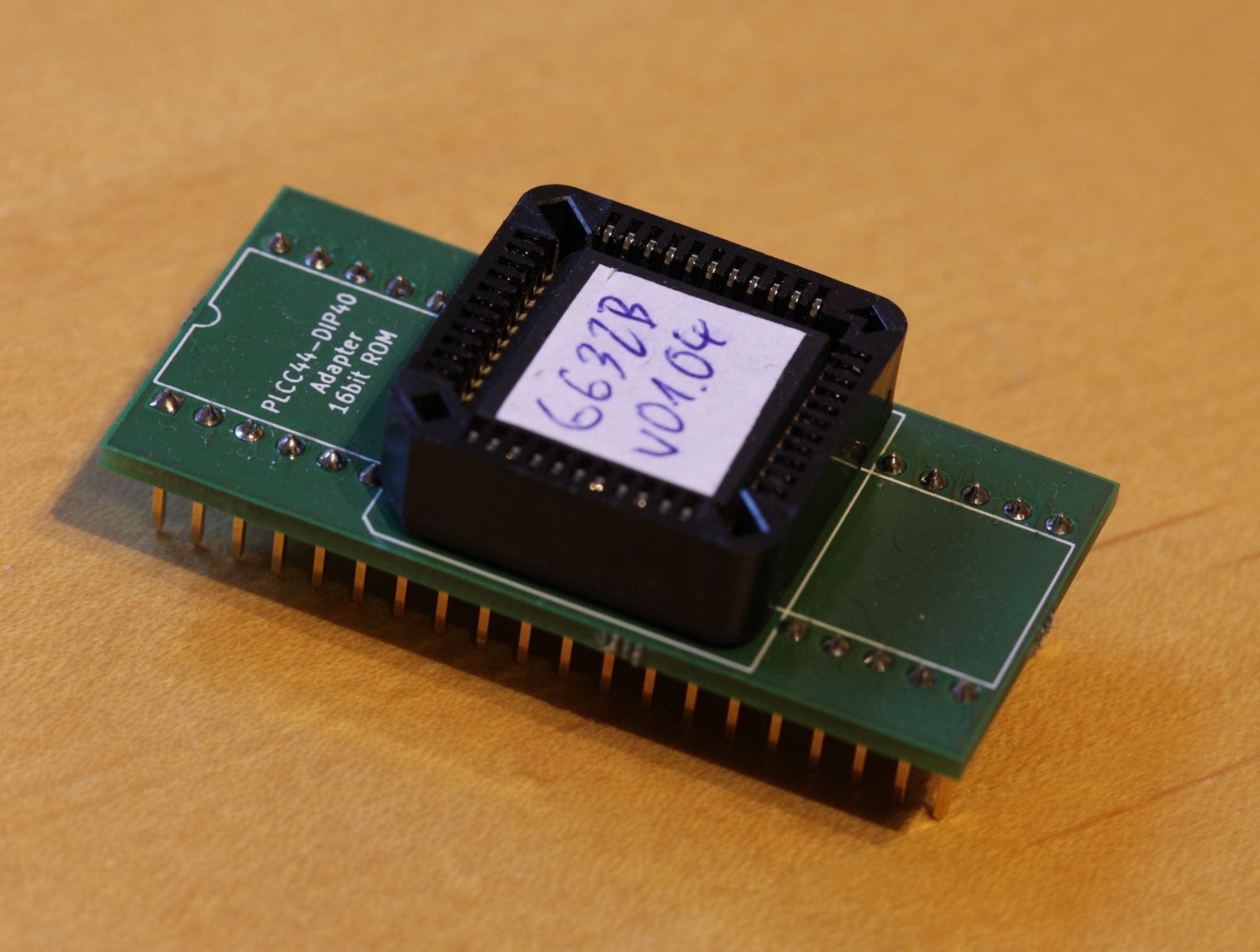 PLCC44 to DIP40 adapter board